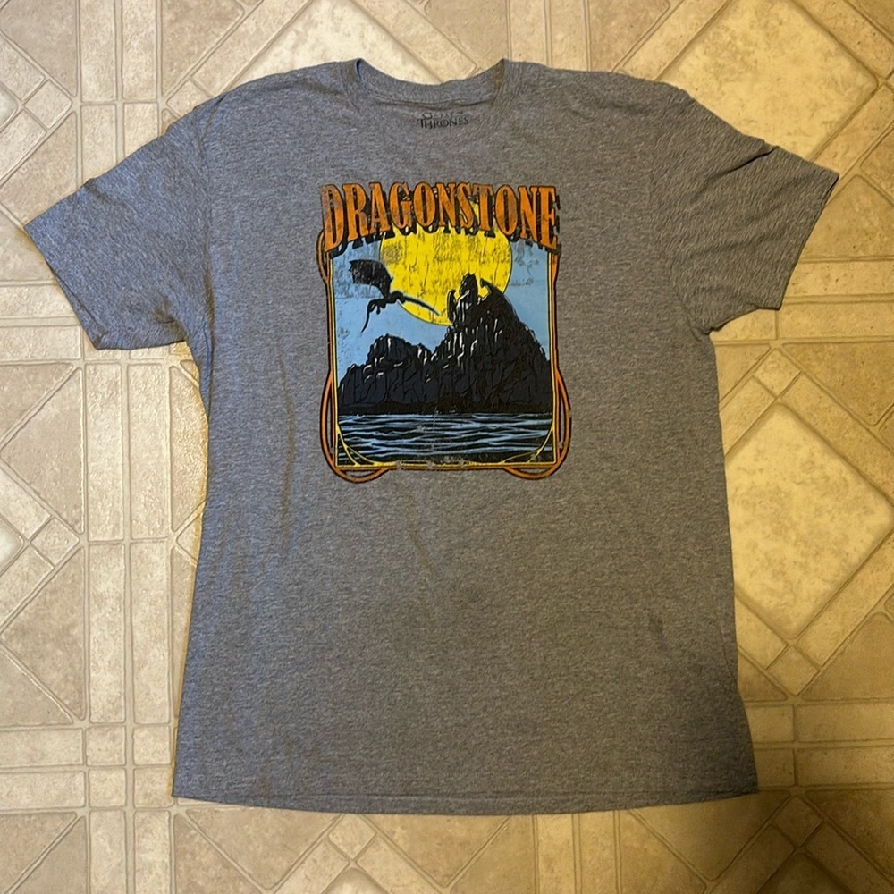 HBO Game of Thrones “Dragonstone” Vacation Destination-theme T-Shirt SIZE XL